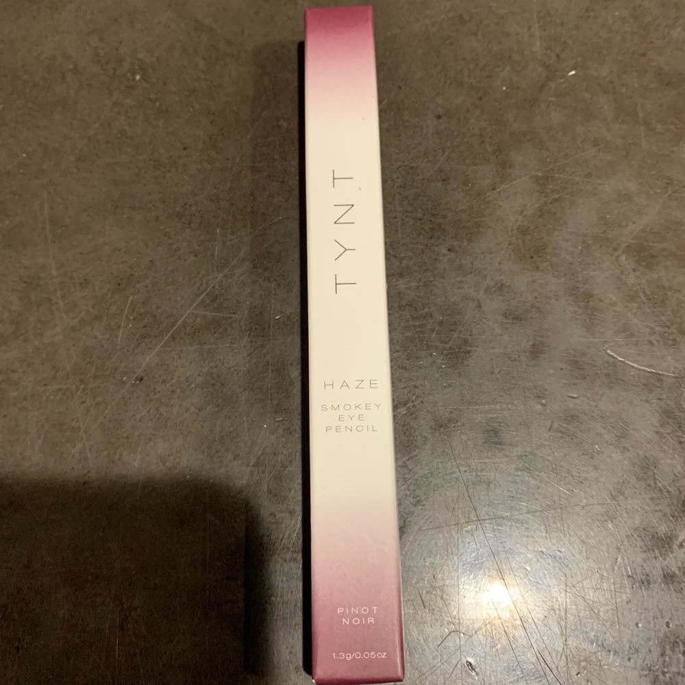 NEW Tynt Haze Smokey Eye Pencil Pinot Noir